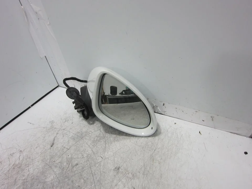 Foto de RETROVISOR DERECHO PORSCHE CAYENNE (TIPO 92A) referencia E1041338