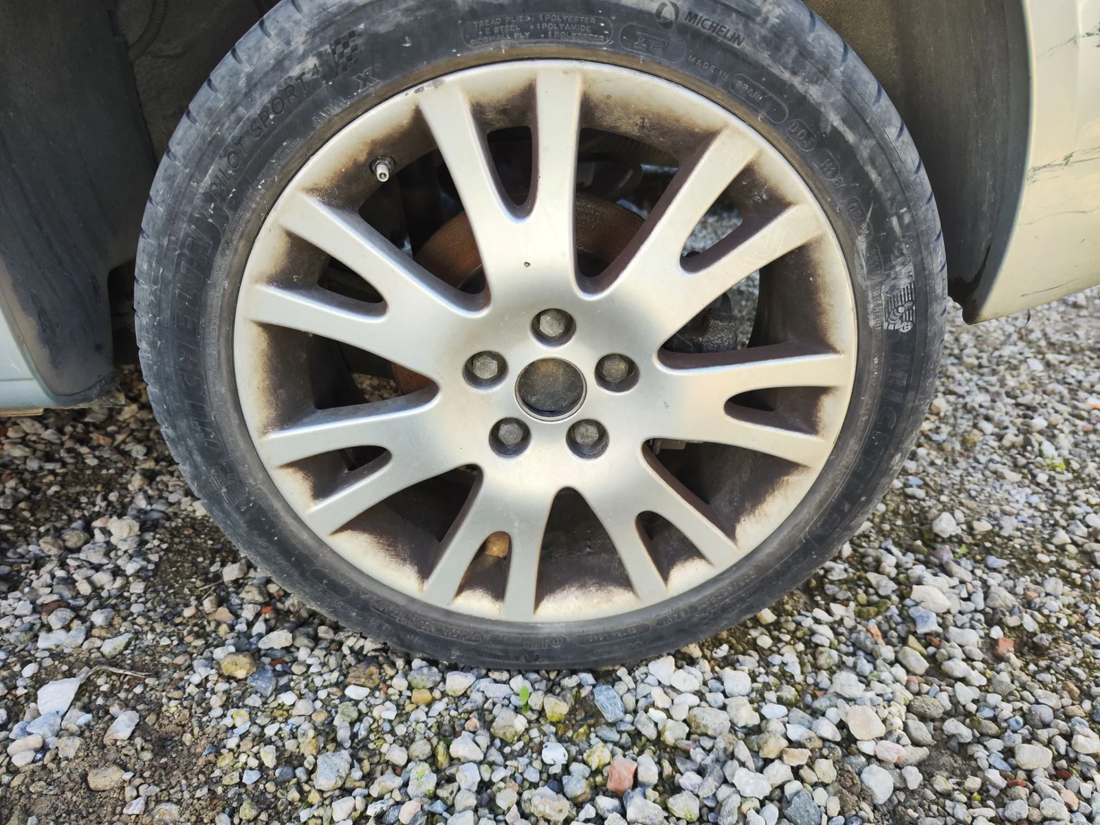 Foto de LLANTA RENAULT LAGUNA II (BG0) 1.8 CAT (120 CV / 88 KW)
