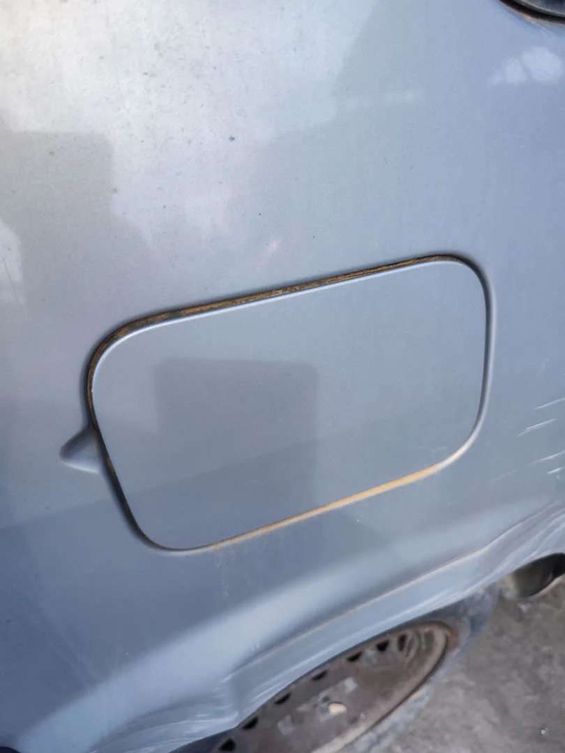 Foto de TAPA EXTERIOR COMBUSTIBLE RENAULT SCENIC II 1.5 dCi Diesel (101 CV / 74 KW) referencia 8200228509