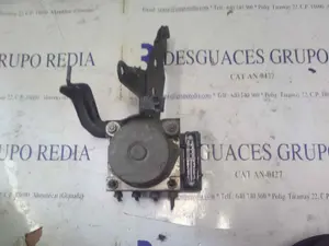 Foto de ABS NISSAN PRIMERA BERLINA (P12) 2.2 16V Turbodiesel CAT (126 CV / 93 KW) referencia 0265800308