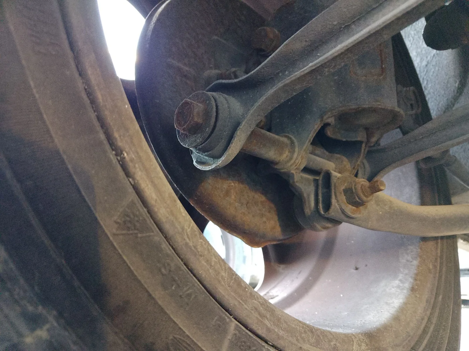 Foto de BIELETA ESTABILIZADORA TRASERA IZQUIERDA ALFA ROMEO 147 (190) 1.9 JTD CAT (110 CV / 81 KW)