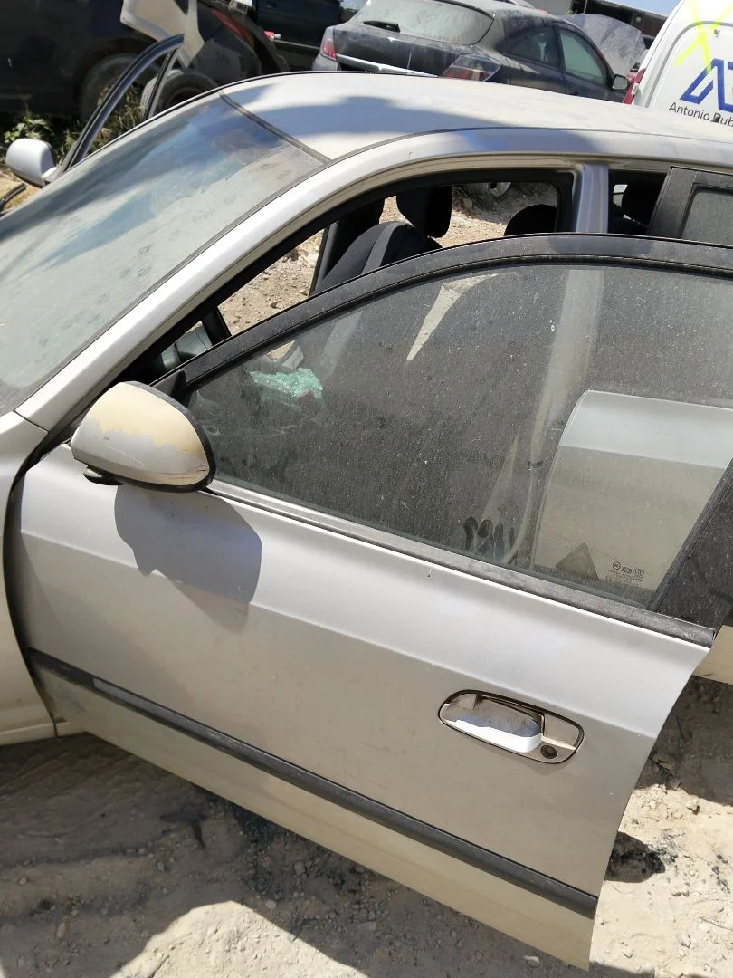 Foto de PUERTA DELANTERA IZQUIERDA HYUNDAI ELANTRA (XD) 2.0 CRDi CAT (113 CV / 83 KW)