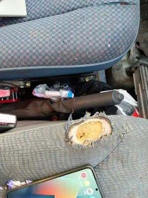 Foto de PALANCA FRENO RENAULT TRAFIC II COMBI 1.9 Diesel (101 CV / 74 KW)