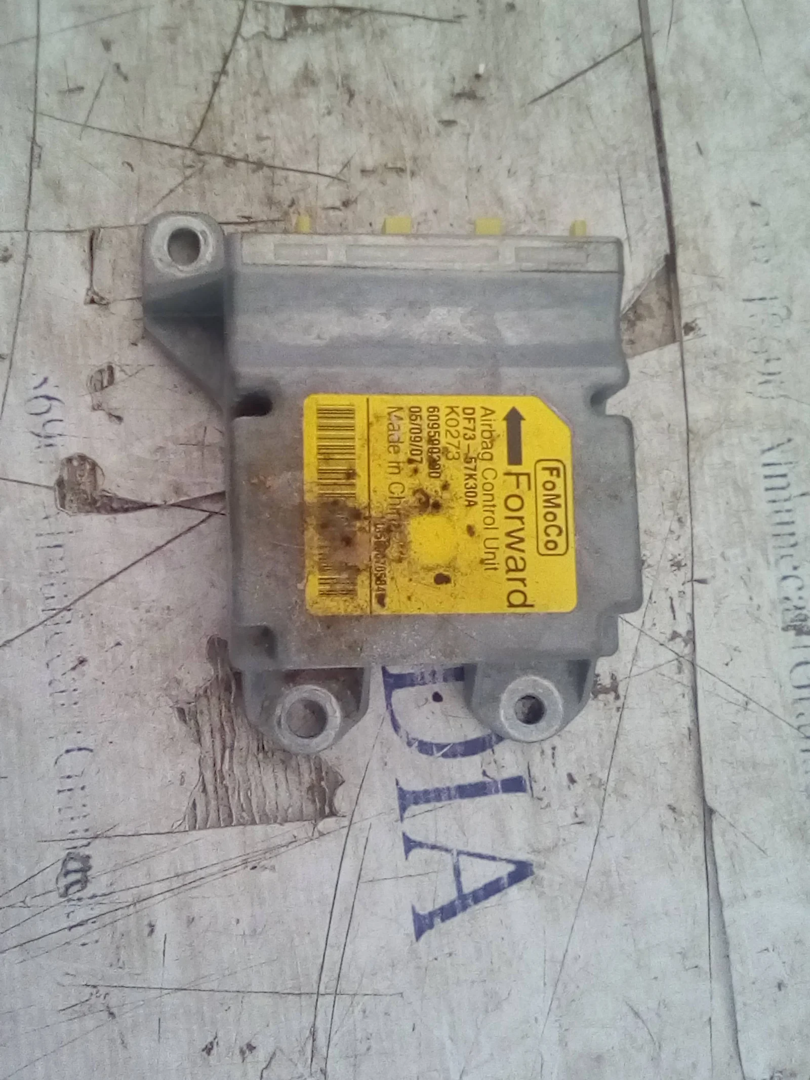 Foto de CENTRALITA AIRBAG MAZDA 2 BERLINA (DE) 1.3 16V CAT (75 CV / 55 KW) referencia DF7357K30A
