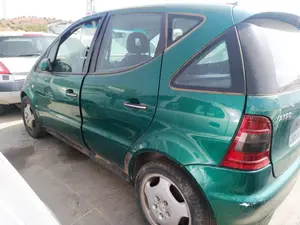 Foto de CERRADURA PUERTA DELANTERA IZQUIERDA MERCEDES-BENZ CLASE A (BM 168) 1.9 CAT (125 CV / 92 KW) referencia A1687201935