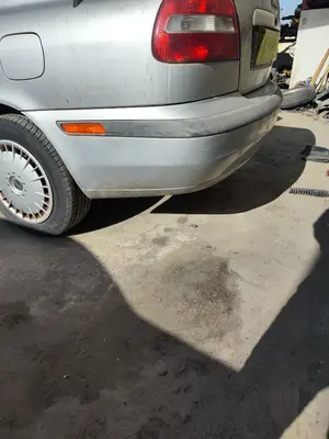 Foto de PARAGOLPES TRASERO VOLVO S40 BERLINA 1.9 Diesel CAT (116 CV / 85 KW)