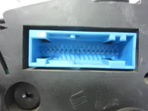 Foto de CUADRO INSTRUMENTOS SEAT IBIZA (6K1) 1.9 SDI (68 CV / 50 KW) referencia 88311292 foto 9