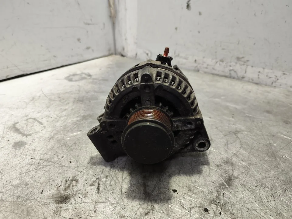 Foto de ALTERNADOR LAND ROVER RANGE ROVER SPORT 3.6 TD V8 (272 CV / 200 KW) referencia AS-PL A6080
