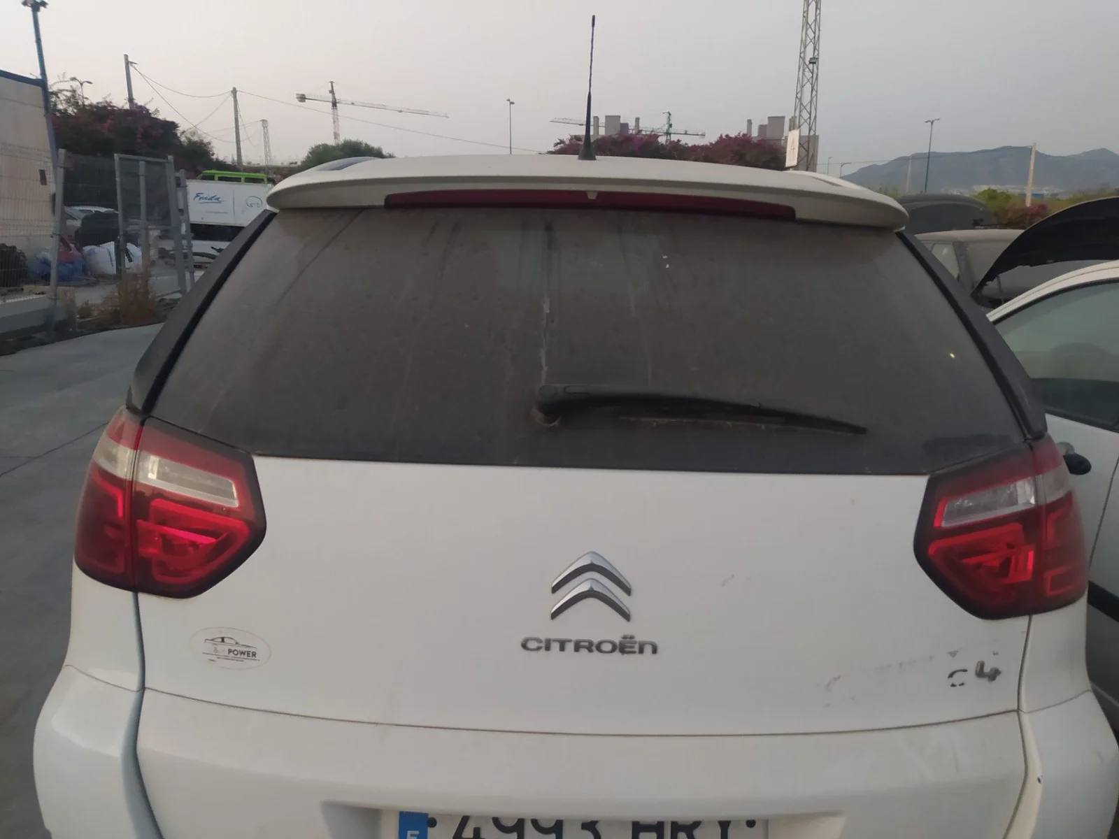 Foto de MANETA EXTERIOR MALETERO / PORTON CITROEN C4 PICASSO 1.6 HDi FAP (112 CV / 82 KW)