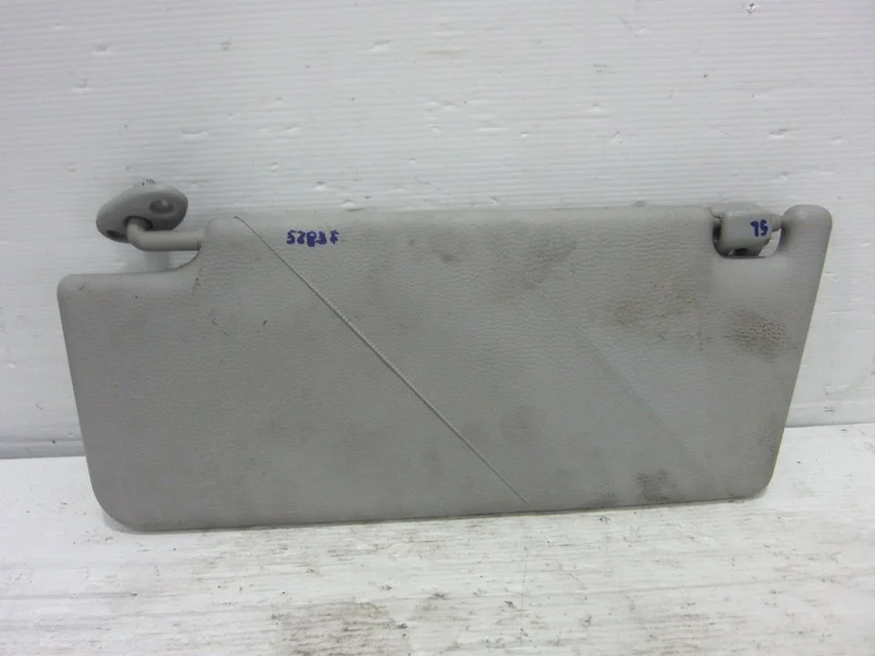 Foto de PARASOL IZQUIERDO MG ROVER ROVER 45 (T/RT) 1.4 16V CAT (103 CV / 76 KW)