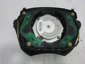 Foto de AIRBAG DELANTERO IZQUIERDO MERCEDES-BENZ CLK (BM 208) COUPE 2.0 Compresor CAT (163 CV / 120 KW) referencia YP2L6C1DDZV foto 2