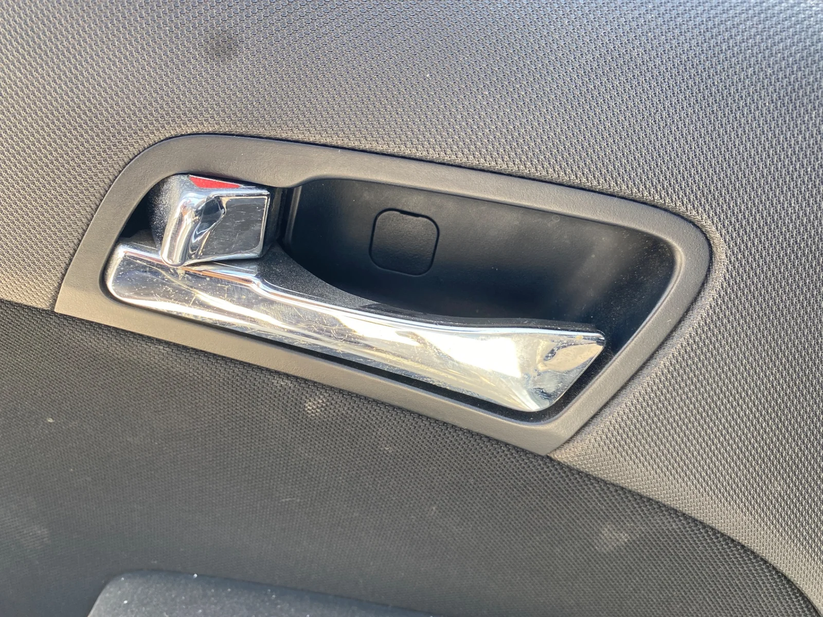 Foto de MANETA INTERIOR TRASERA IZQUIERDA HYUNDAI I30 (FD) 1.4 CAT (109 CV / 80 KW)