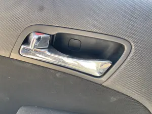 Foto de MANETA INTERIOR TRASERA IZQUIERDA HYUNDAI I30 (FD) 1.4 CAT (109 CV / 80 KW)