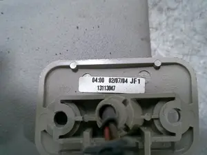 Foto de PARASOL DERECHO OPEL ASTRA H BERLINA 1.6 16V (105 CV / 77 KW) referencia 13113047 foto 3