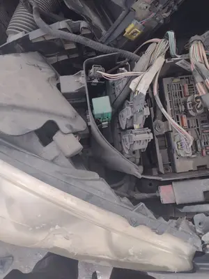 Foto de CENTRALITA MOTOR UCE PEUGEOT 308 1.6 16V HDi (90 CV / 66 KW) referencia 9818160080