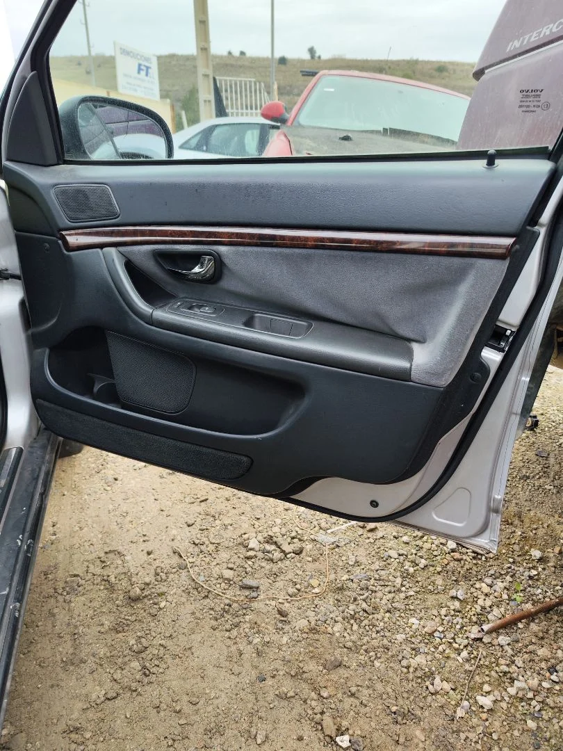 Foto de GUARNECIDO PUERTA DELANTERA DERECHA VOLVO S80 BERLINA 2.4 CAT (170 CV / 125 KW) referencia 39966288