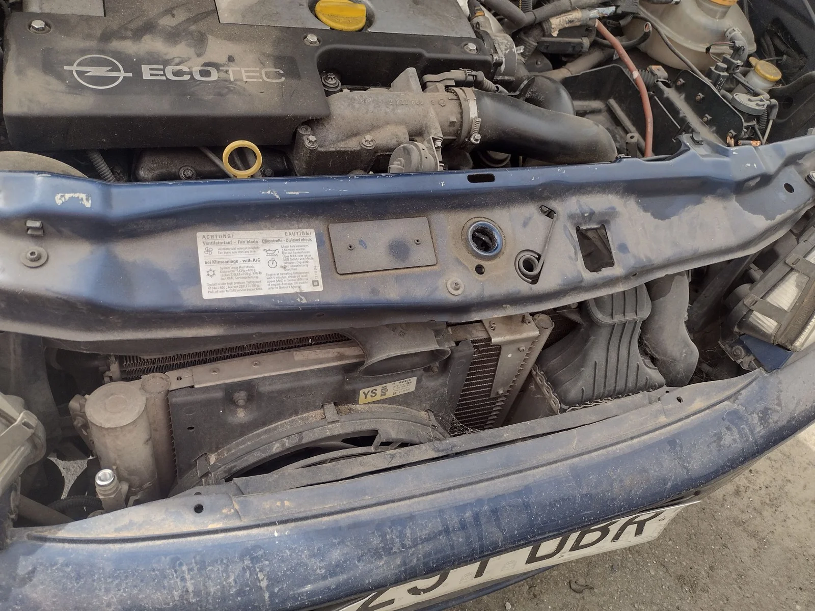 Foto de RADIADOR AGUA OPEL ZAFIRA A 2.0 DTI (101 CV / 74 KW) referencia 93174625