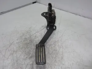 Foto de POTENCIOMETRO PEDAL FORD TRANSIT CONNECT (TC7) 1.8 TDCi CAT (75 CV / 55 KW) referencia 7T119F836CB