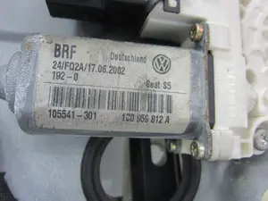 Foto de ELEVALUNAS TRASERO DERECHO SEAT TOLEDO (1M2) 1.9 TDI (90 CV / 66 KW) referencia 100959812 foto 6