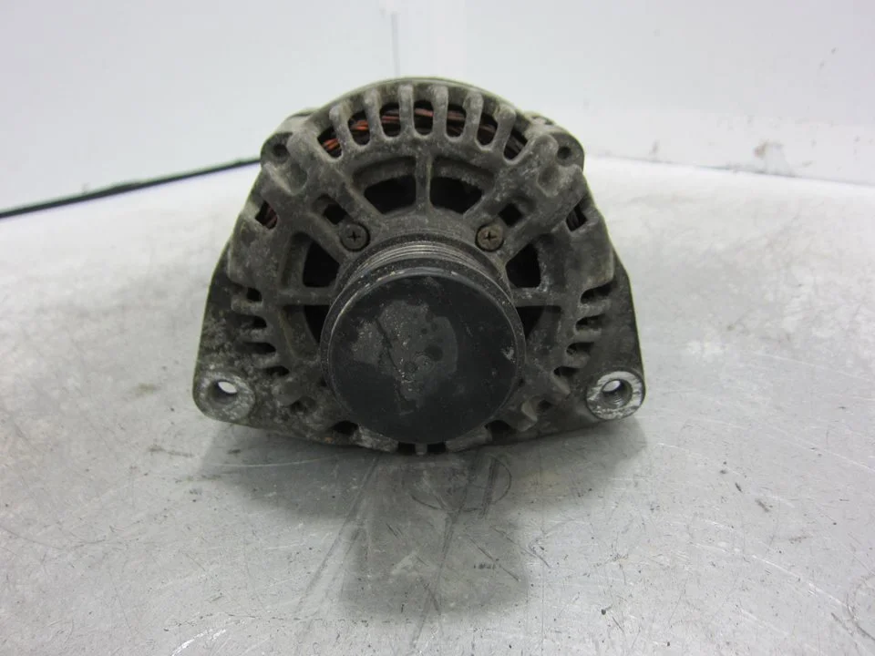 Foto de ALTERNADOR MERCEDES-BENZ VITO KOMBI (638) referencia CA1209IR