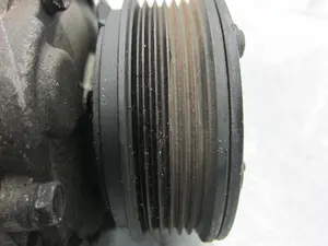 Foto de COMPRESOR AIRE ACONDICIONADO VOLKSWAGEN POLO III BERLINA (6N2) referencia 6N0820803B foto 6