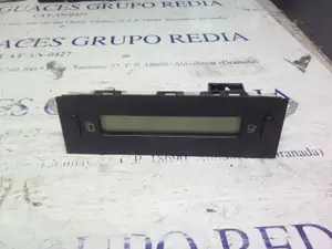 Foto de PANTALLA MULTIFUNCION CITROEN C3 1.4 HDi (68 CV / 50 KW) referencia 9647409477