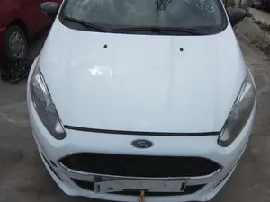 Foto de NO IDENTIFICADO FORD FIESTA (CNN) 1.5 TDCi CAT (75 CV / 55 KW) foto 19