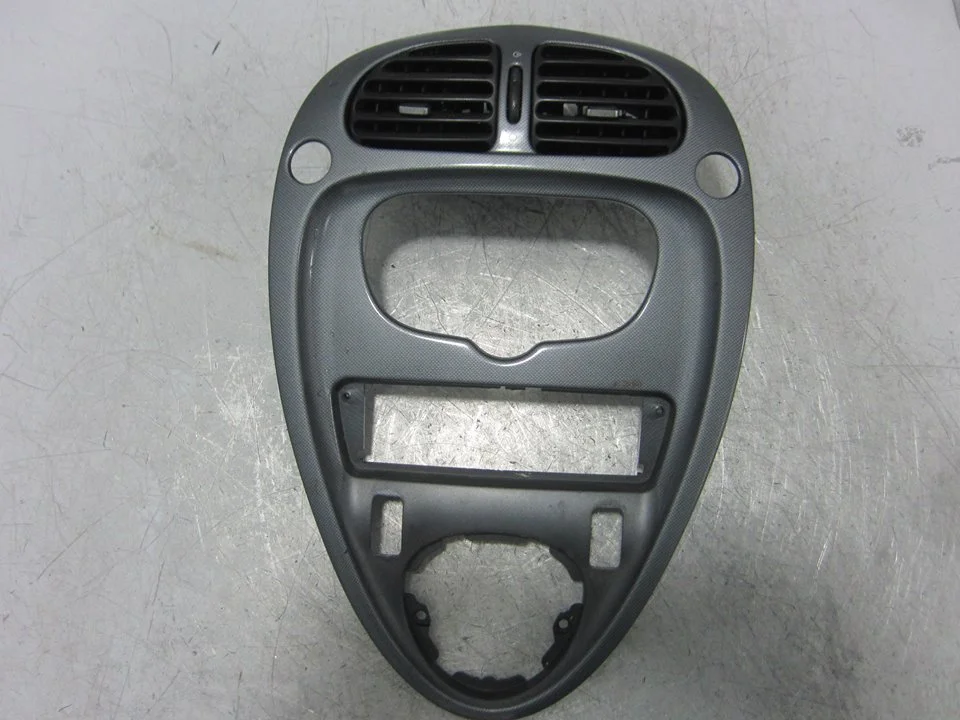 Foto de NO IDENTIFICADO CITROEN XSARA BERLINA 1.6 16V CAT (NFU / TU5JP4) (109 CV / 80 KW) referencia 9631279580