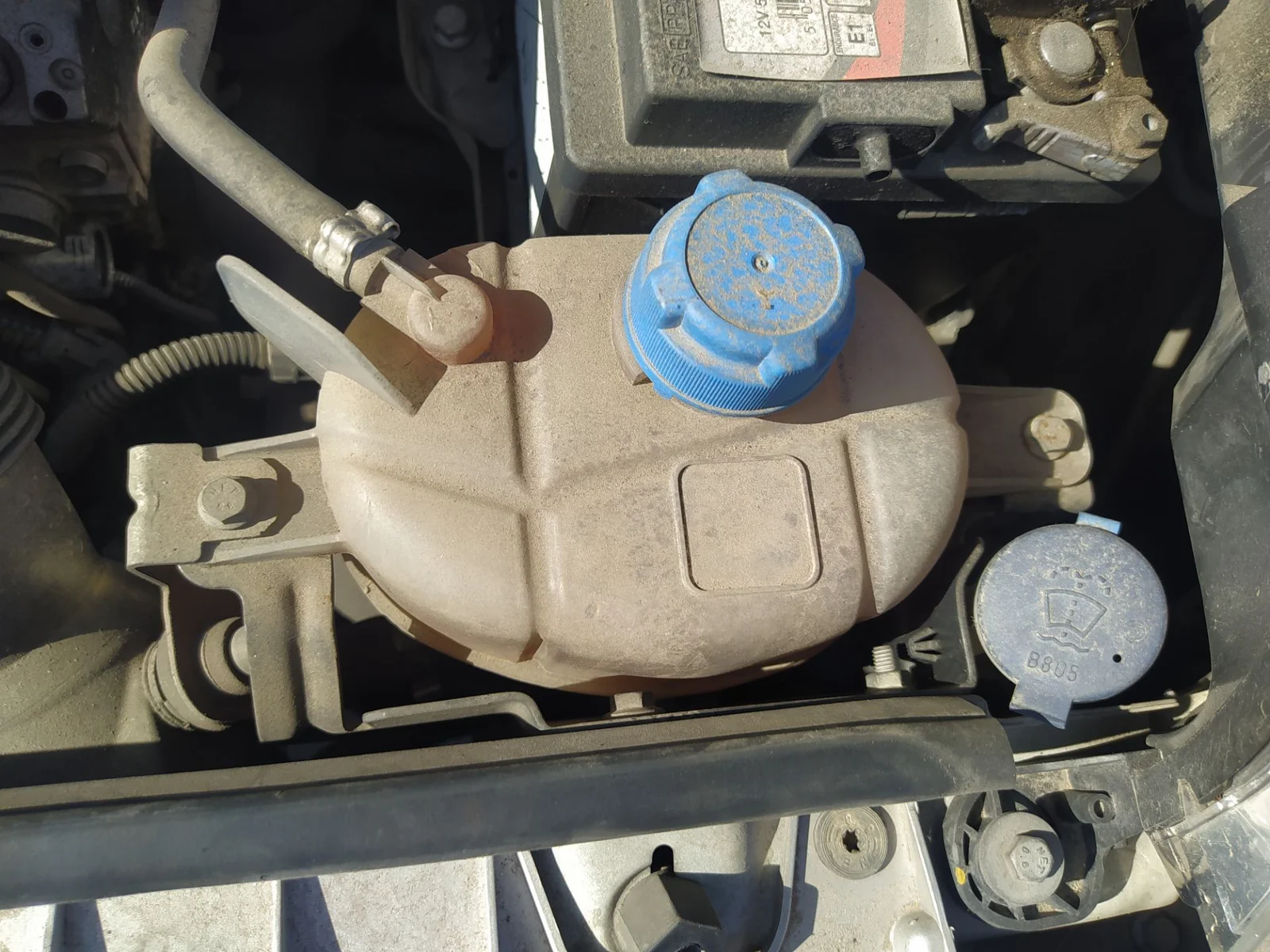 Foto de DEPOSITO LIMPIA FIAT III FIORINO (225) 1.3 16V JTD CAT (75 CV / 55 KW) referencia 1353228080
