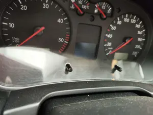 Foto de CUADRO INSTRUMENTOS VOLKSWAGEN BORA BERLINA (1J2)(1998) 1.9 TDI (110 CV / 81 KW) referencia 1J0920821BV