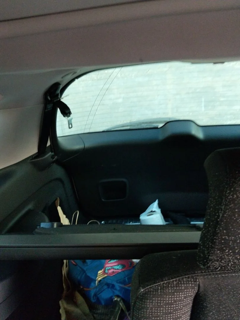 Foto de GUARNECIDO PORTON TRASERO PEUGEOT 308 SW 1.6 HDi FAP CAT (9HZ / DV6TED4) (109 CV / 80 KW)