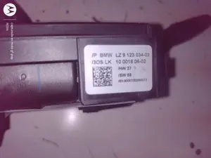 Foto de MANDO LUCES BMW SERIE 1 BERLINA (E81/E87) 1.6 16V CAT (116 CV / 85 KW) referencia 9123034 foto 3