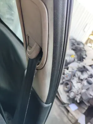 Foto de CINTURON SEGURIDAD DELANTERO IZQUIERDO RENAULT MEGANE II BERLINA 3P 1.9 dCi Diesel (120 CV / 88 KW)