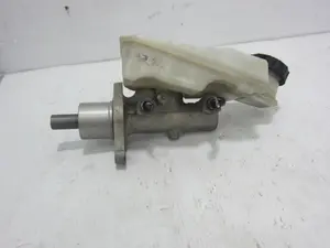 Foto de BOMBA FRENO FORD FOCUS BERLINA (CAP) 1.6 16V CAT (101 CV / 74 KW) referencia 03350891031 foto 6
