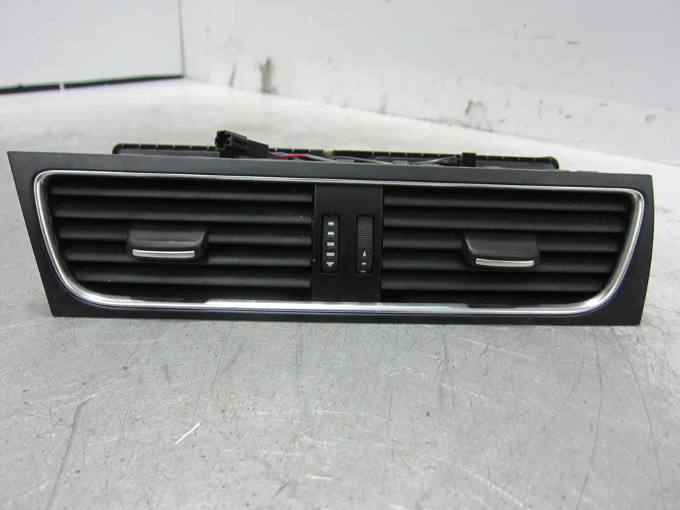 Foto de NO IDENTIFICADO AUDI A5 CABRIOLET (8F7) 2.7 V6 24V TDI (190 CV / 140 KW) referencia 8T1820951C