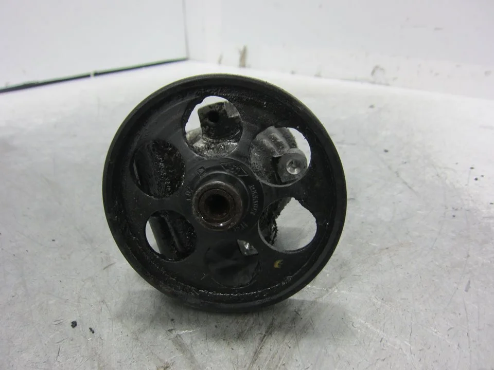 Foto de BOMBA DIRECCION RENAULT LAGUNA II (BG0) referencia 26054891