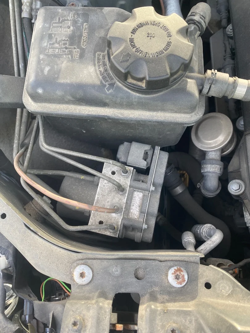 Foto de ABS BMW SERIE 5 BERLINA (E60) 3.0 24V CAT (231 CV / 170 KW) referencia 3451676890601