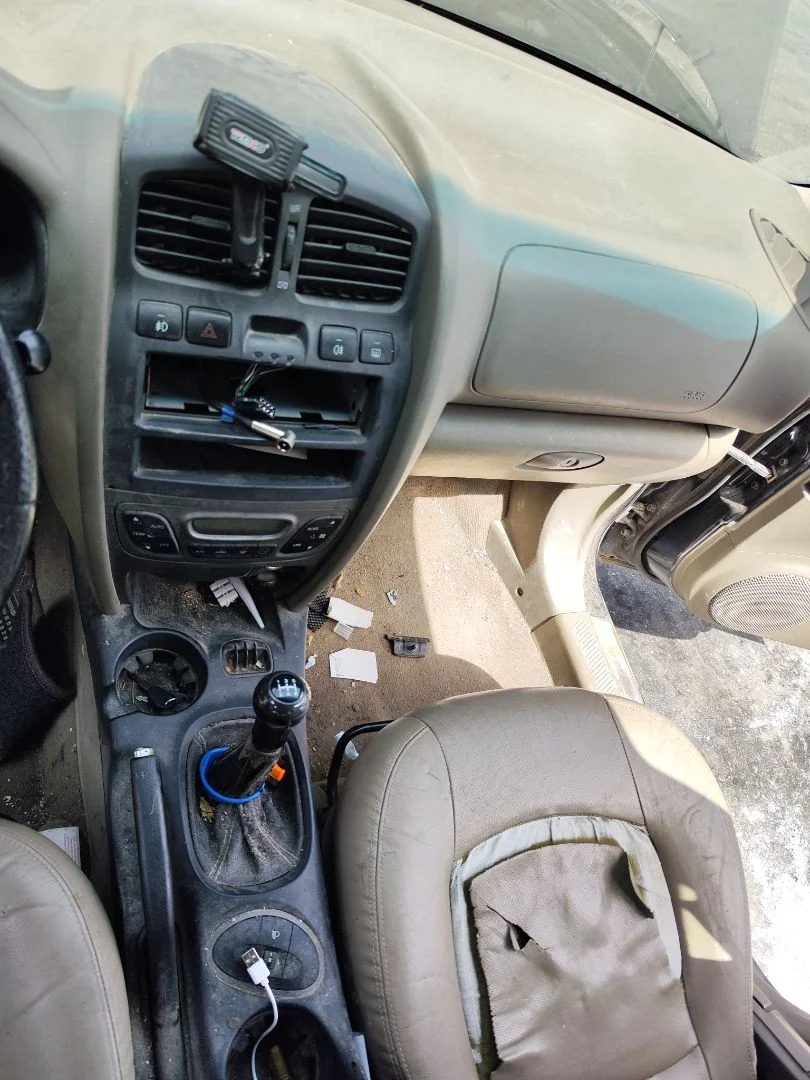 Foto de CONSOLA CENTRAL HYUNDAI SANTA FE (SM) 2.4 CAT (146 CV / 107 KW)