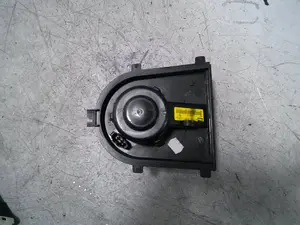 Foto de MOTOR CALEFACCION AUDI A3 (8L) 1.9 TDI (101 CV / 74 KW) referencia 35657880E