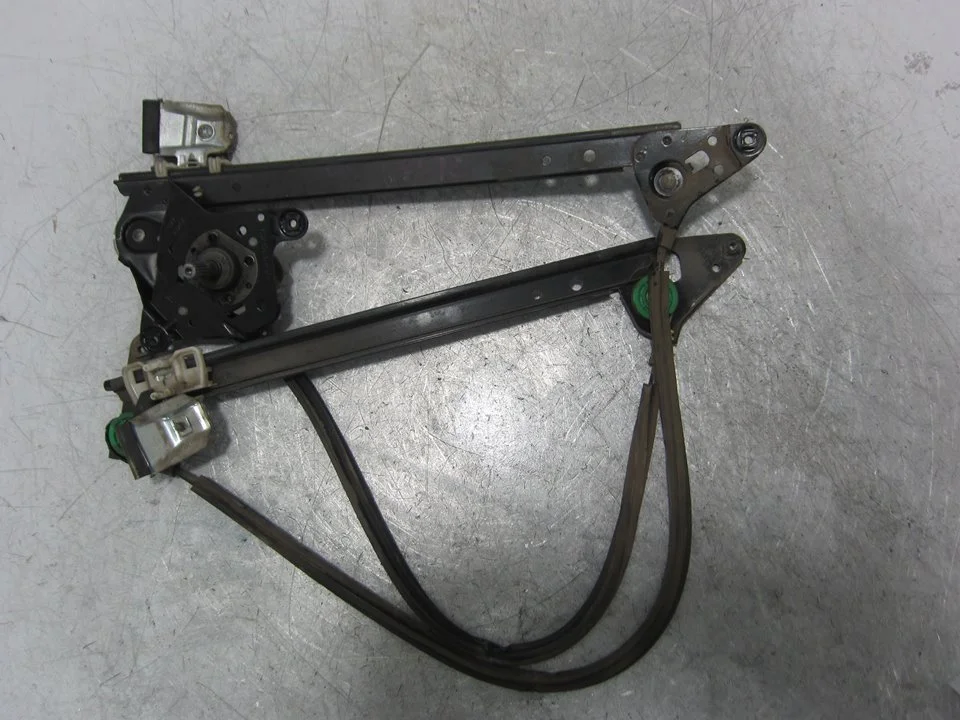 Foto de ELEVALUNAS TRASERO IZQUIERDO FORD GALAXY (VY) 1.9 TDI CAT (116 CV / 85 KW) referencia 7M3839401A