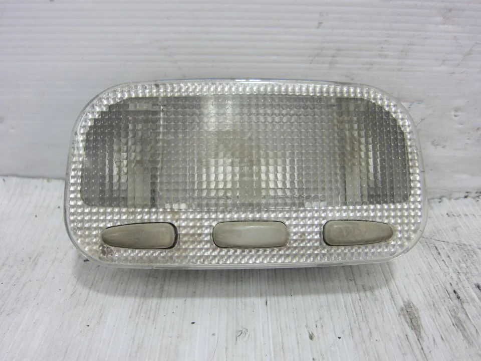 Foto de LUZ INTERIOR CITROEN C2 1.4 (73 CV / 54 KW) referencia PBTPGF301