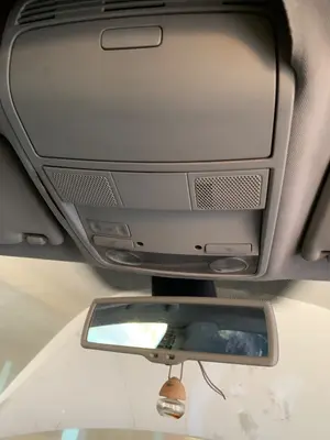 Foto de LUZ INTERIOR VOLKSWAGEN PASSAT VARIANT (3C5) 2.0 TDI (140 CV / 103 KW) referencia 1K0947133H foto 2