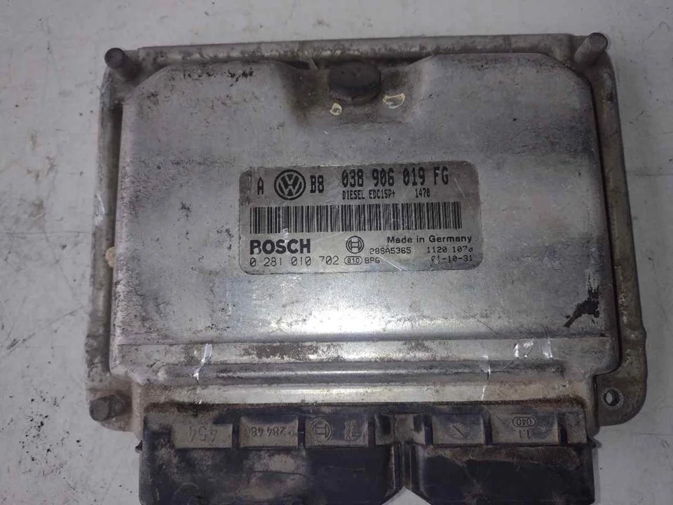 Foto de CENTRALITA MOTOR UCE VOLKSWAGEN GOLF IV VARIANT (1J5)(05.1999) referencia 038906019FG