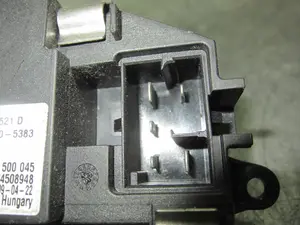 Foto de RESISTENCIA CALEFACCION AUDI A3 SPORTBACK (8PA) 1.9 TDI (105 CV / 77 KW) referencia 3C0907521D foto 3