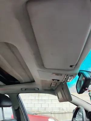 Foto de TECHO INTERIOR BMW SERIE 5 BERLINA (E39) 3.0 24V Turbodiesel CAT (193 CV / 142 KW)