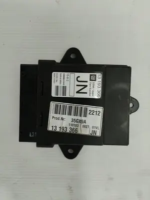 Foto de MODULO ELECTRONICO OPEL VECTRA C BERLINA 1.9 CDTI CAT (Z 19 DTL) (101 CV / 74 KW) referencia 13193366