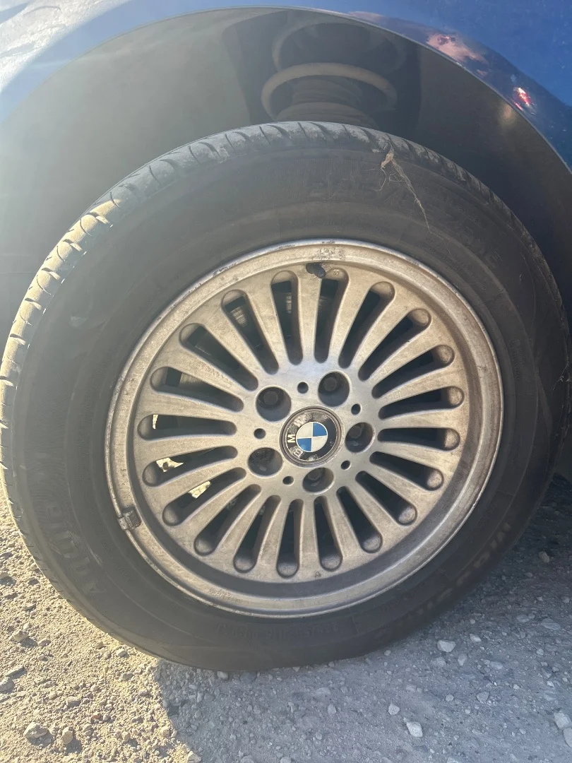 Foto de LLANTA BMW SERIE 5 TOURING (E39) 2.0 24V (150 CV / 110 KW)