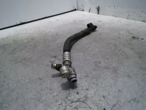 Foto de TUBOS AIRE ACONDICIONADO BMW SERIE 3 BERLINA (E46) 2.0 24V (150 CV / 110 KW) referencia 64536904013 foto 2