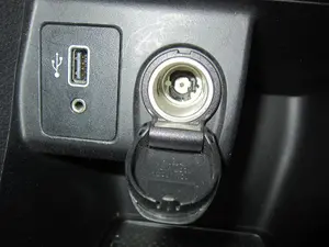 Foto de CONSOLA CENTRAL NISSAN MICRA (K14) 0.9 CAT (90 CV / 66 KW) foto 7