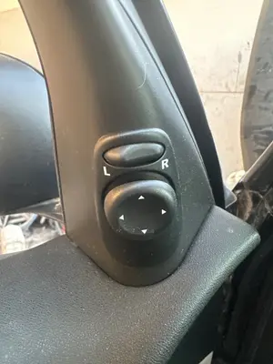 Foto de MANDO RETROVISOR SAAB 9-3 BERLINA 1.9 TiD CAT (150 CV / 110 KW)